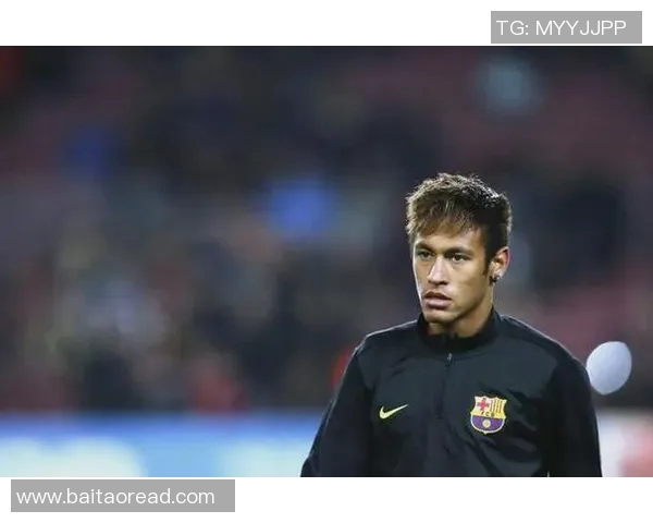 历史上那些改变足球格局的明星球员及其传奇故事